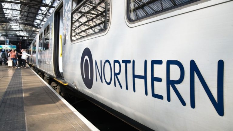 New Birmingham-Manchester rail line planned