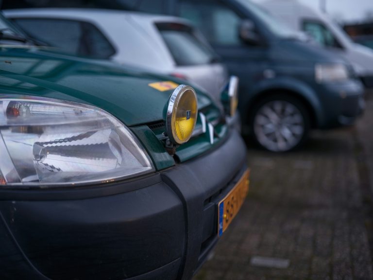 UK set to introduce new rules around pavement parking