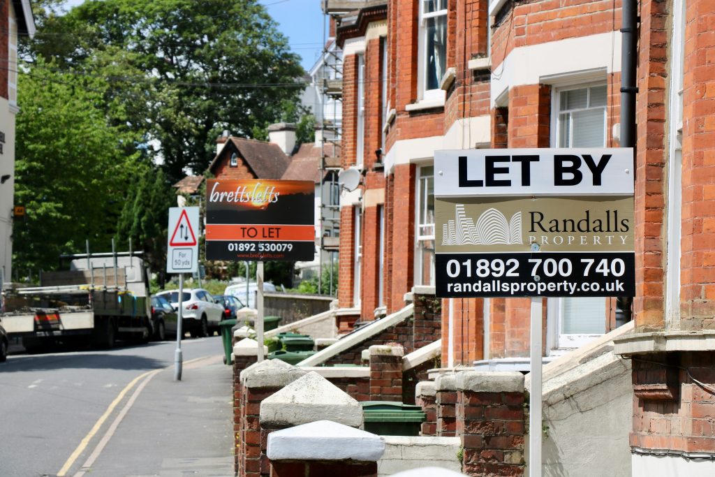 The cheapest and most expensive places to rent a room in London
