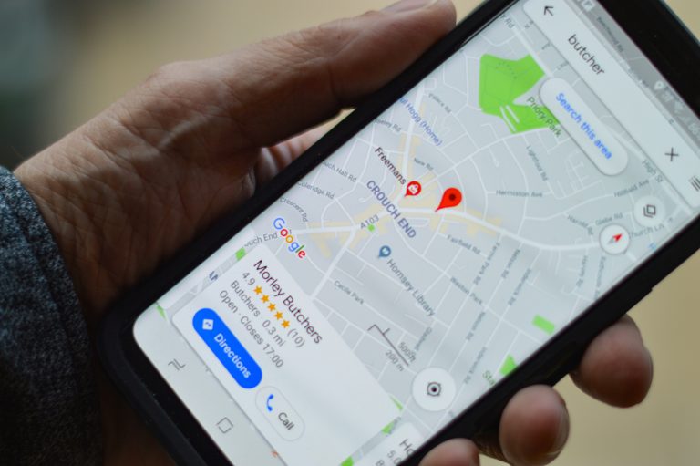 The UK just struck a deal with Google to bring real-time bus tracking to millions of passengers across England