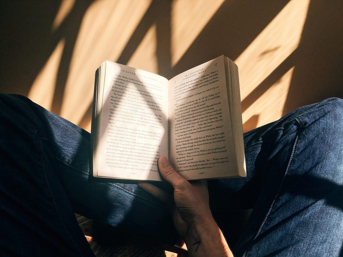 I tried reading a book a week for a year – and it’s much harder than it used to be