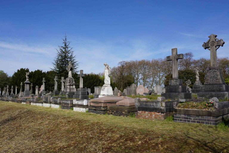 London is running out of graves