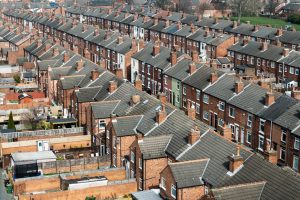 Londoners in social housing give back £9 for every £1 they get in housing benefit