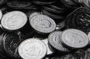 A look at the UK’s new 10p coins