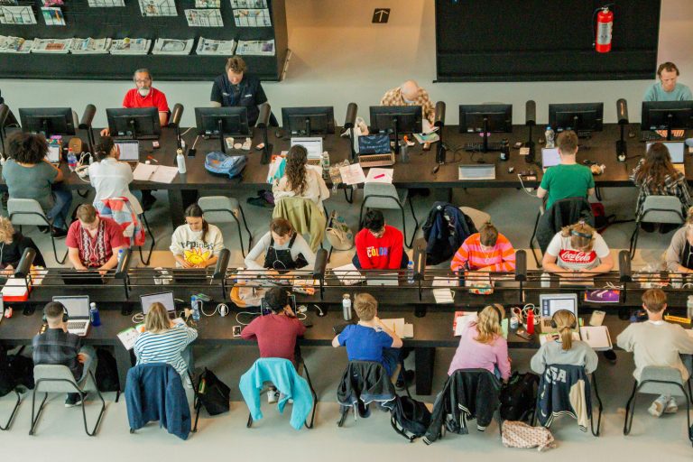 6 in 10 of Britain’s largest employers say AI has already cut their entry-level jobs