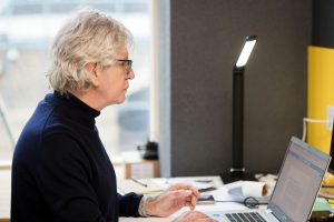 UK women are leaving work later than ever