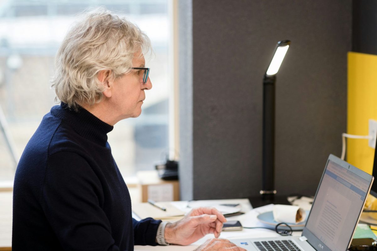 UK women are leaving work later than ever